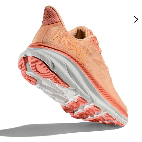 Hoka Clifton 9 Cantaloupe / White women size    10 new with box - Picture 3 of 17
